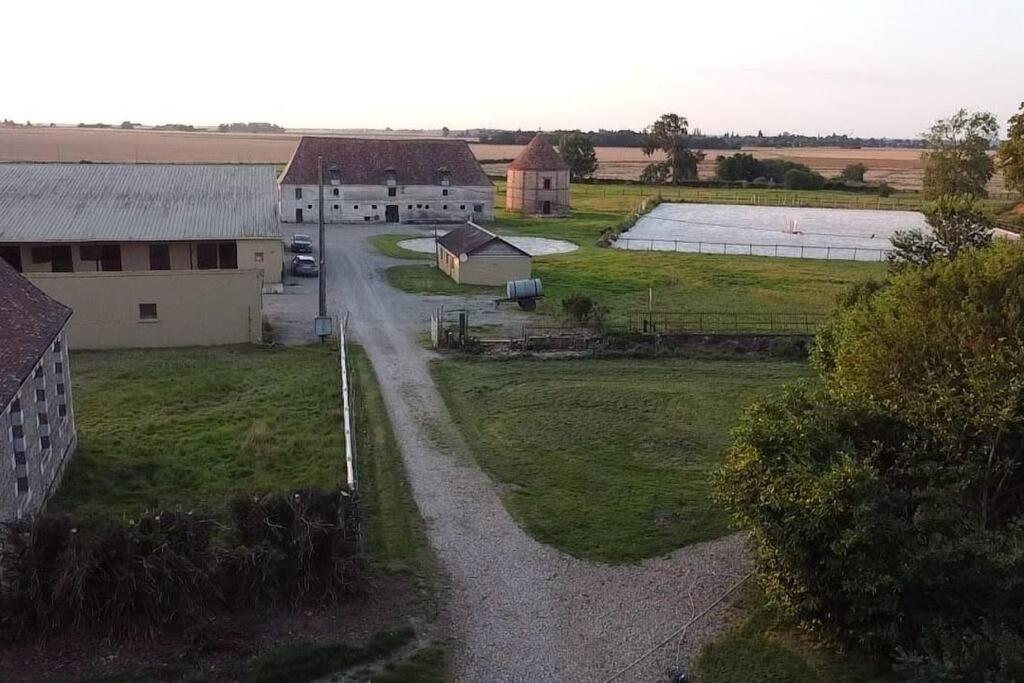 Gite Au Haras La Belle Emanville ภายนอก รูปภาพ